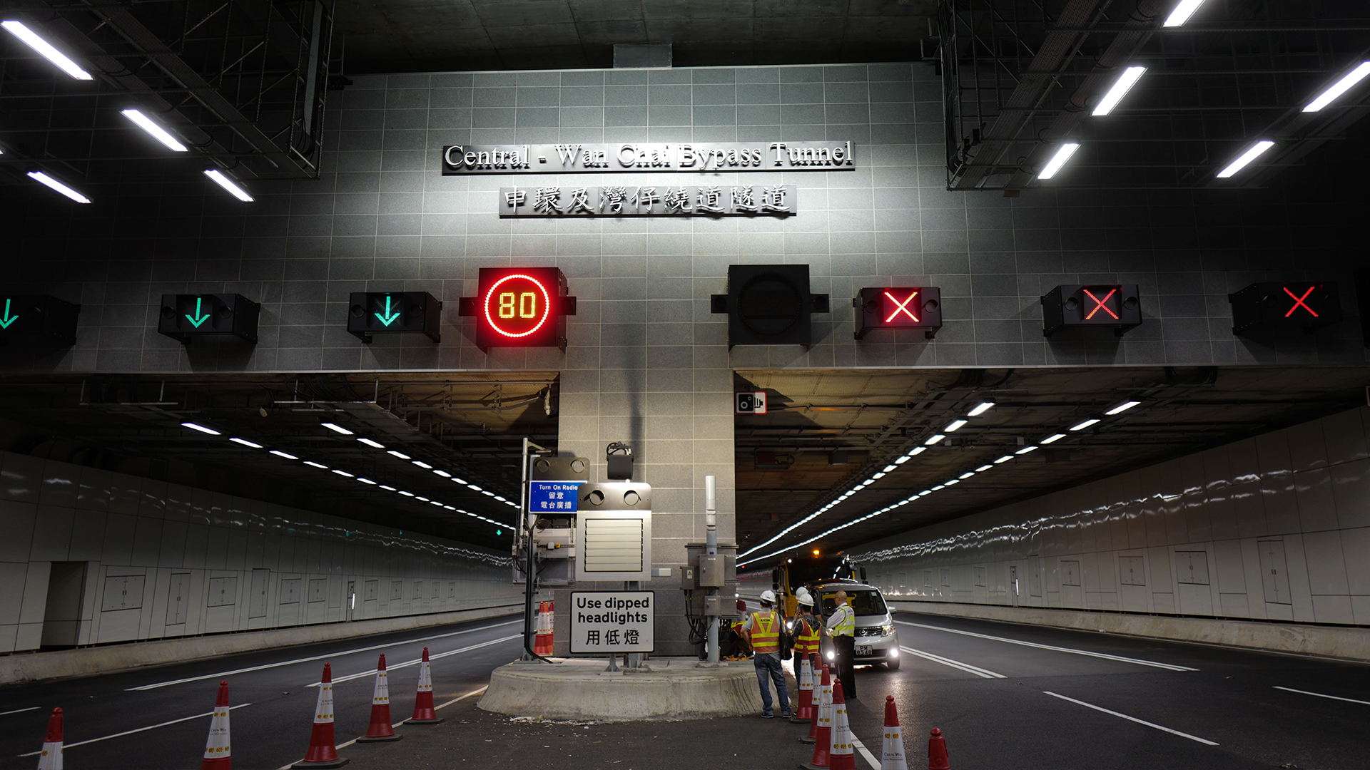 Incident Response at Central-Wan Chai Bypass Tunnel with Comprehensive Air Quality Monitoring in Hong Kong